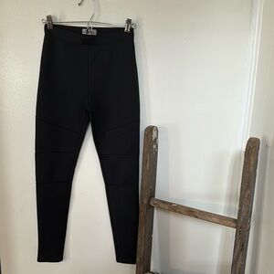 Hollister Leggings in Black (Size Small/S)